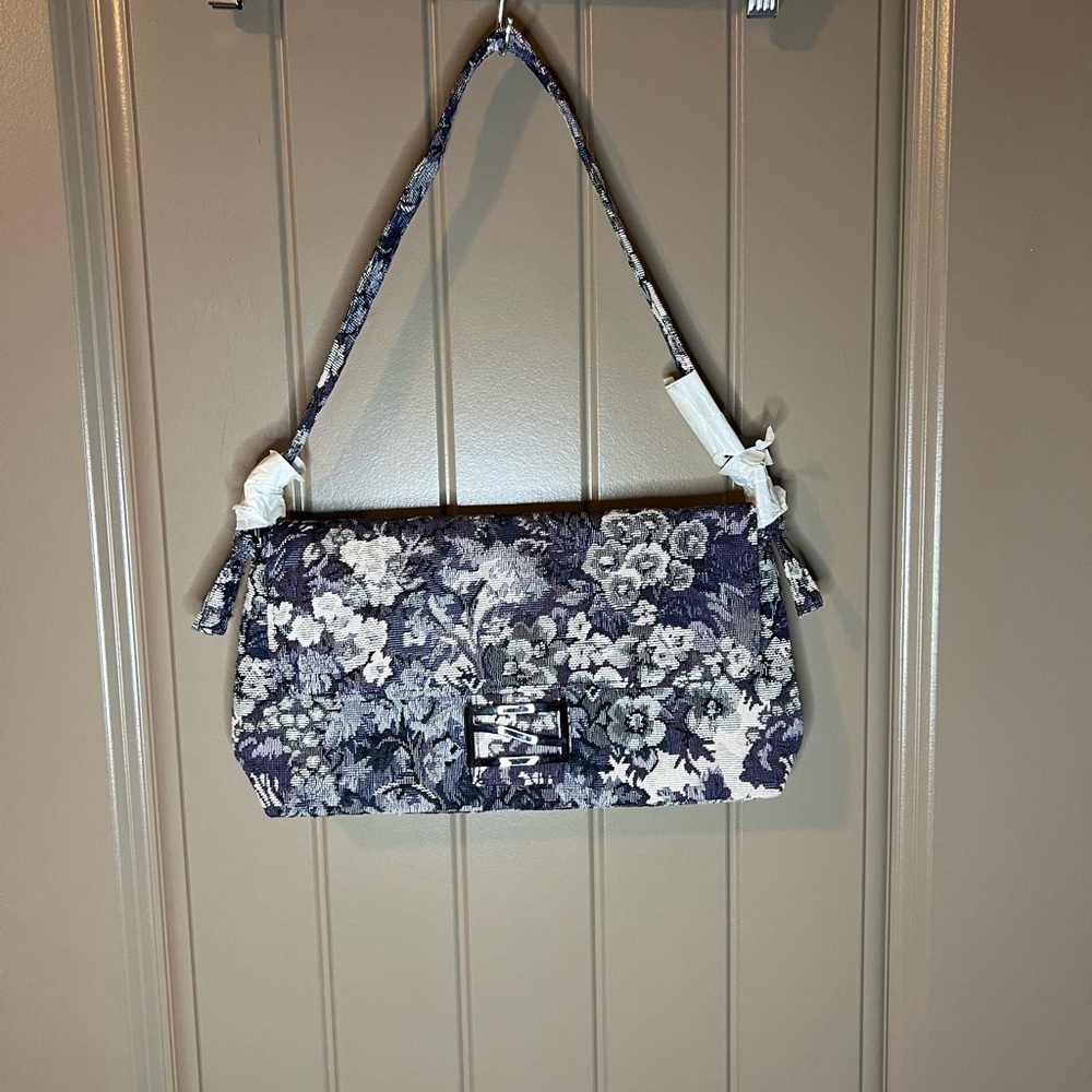 Vintage Floral Carpet Shoulder Purse Never Used/Brand New